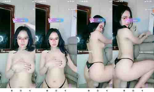 Bokep Kak Arum Sepong Dildo Godain Pascol