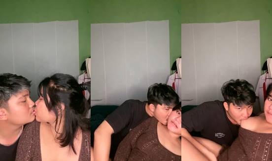 Bokepbbw semok live show dicolmekin pacar