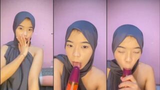 Nonton bokep indo terbaru jilbab sangean