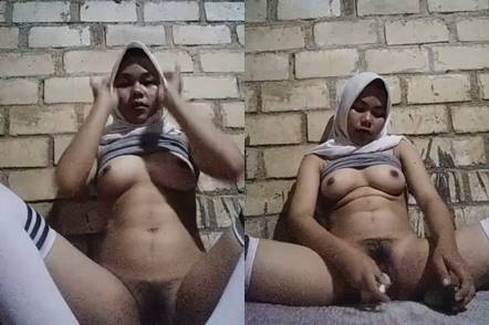 Bokep tocil hijab colmek pakai timun dikamar